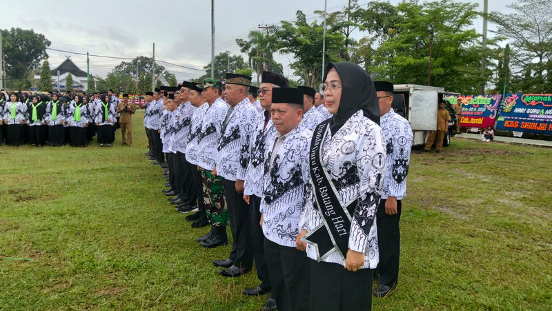 Foto Pemberian Penghargaan