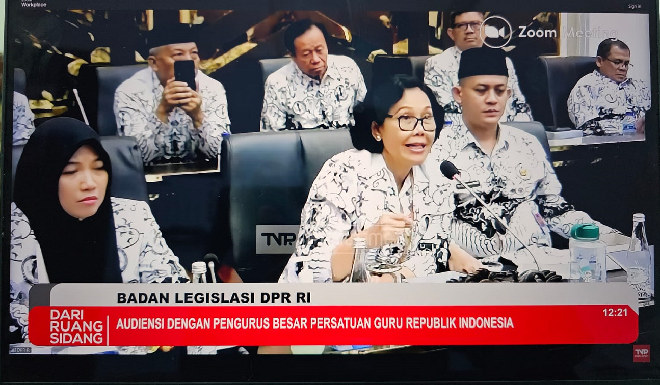 Rapat PGRI bersama Baleg DPR RI di Senayan